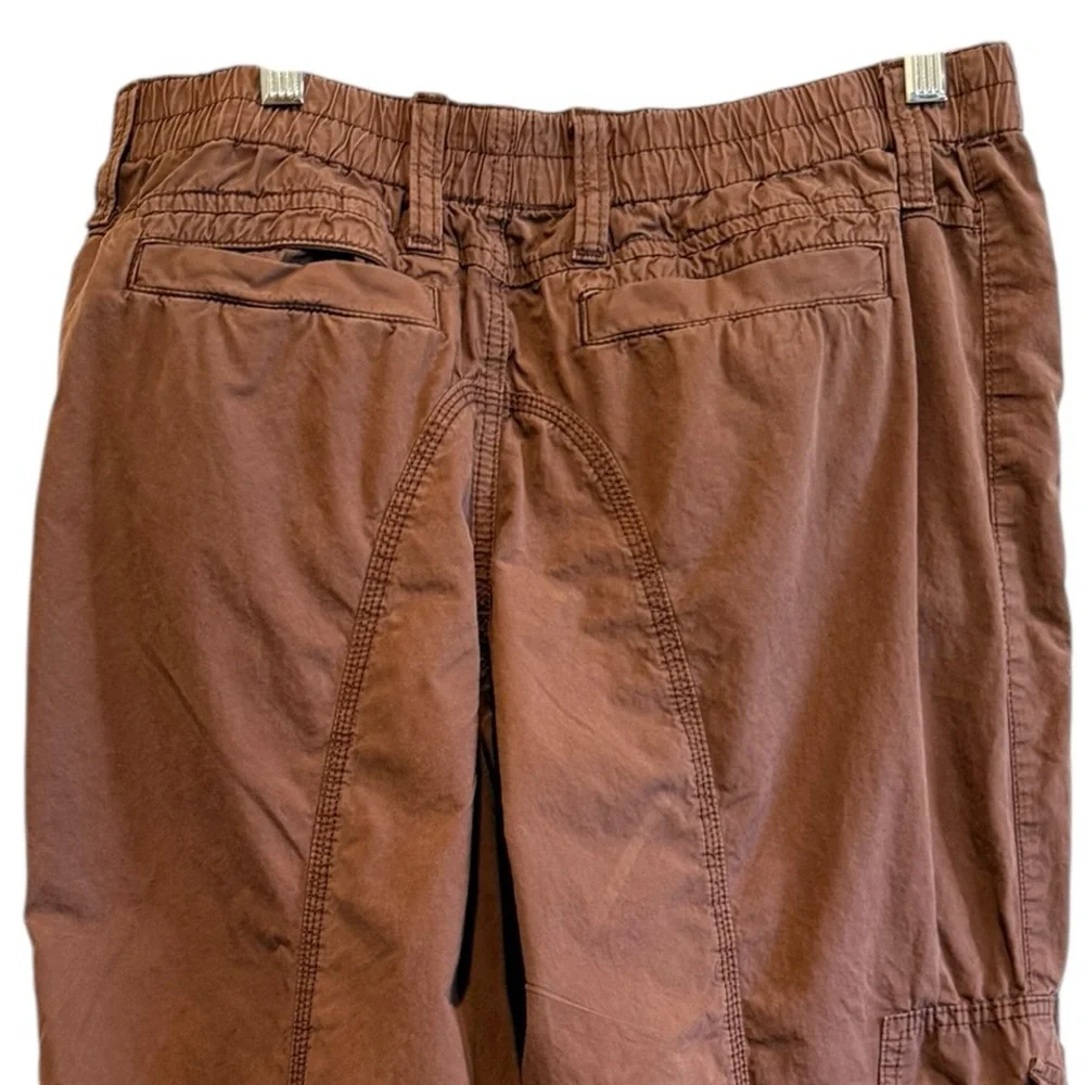 BDG Brown Y2K Cargo Pants Size Large - Picture 7 of 9